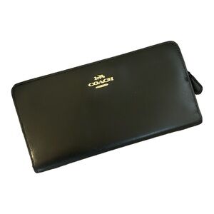 COPY - Coach Women’s Slim Zip Black Wallet